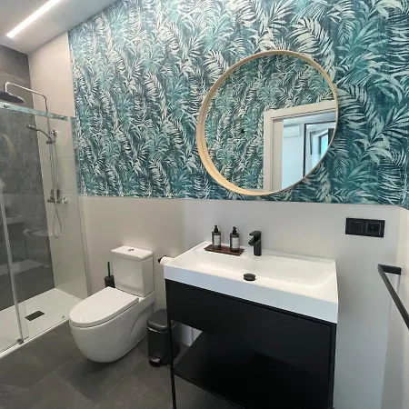 Deluxe Rodeada De Vinedos Hotel Ribadumia